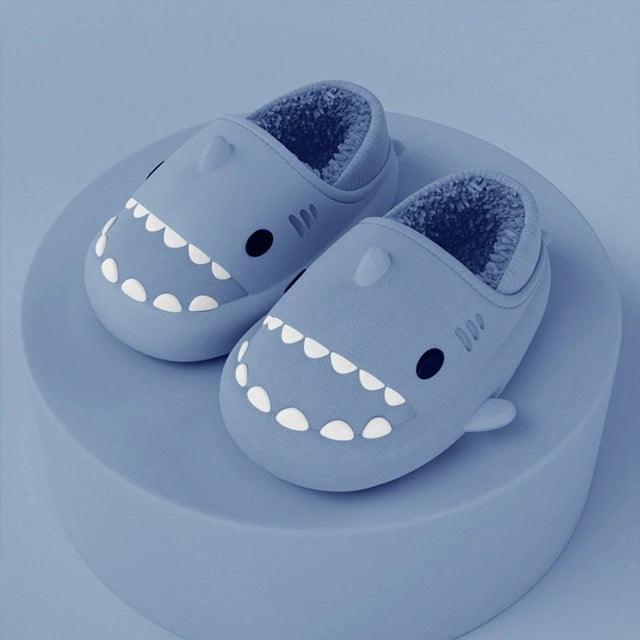 Blauwe Haaien Pantoffels - Stijlvol en Comfortabel voor de Winter