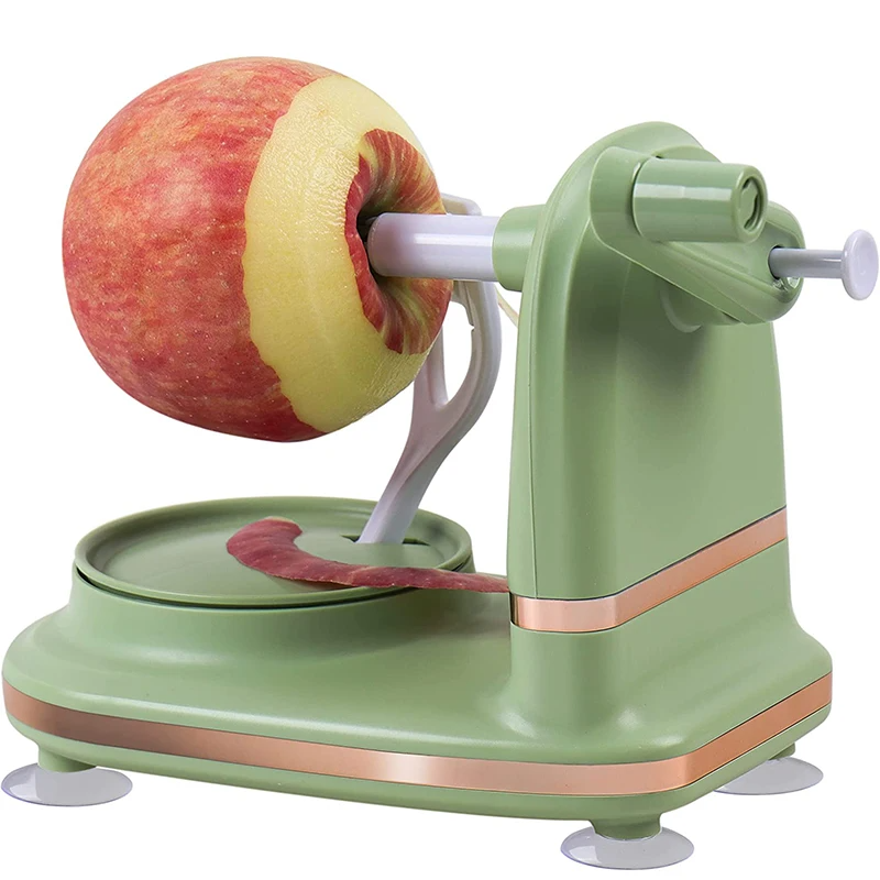 Rode appel wordt geschild met Fruit Peeler™