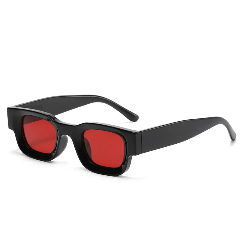: Retro Fashion Bril met zwarte montuur en rode accenten - gedurfd en energiek!