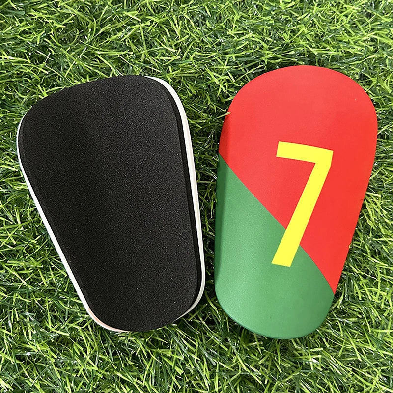 Iconische Nummer 7 van Christiano Ronaldo Shin Pads Mini Scheenbeschermers ikmoetdithebben