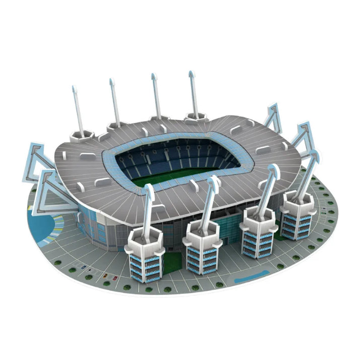 Etihad Stadium, gehuld in blauwe kleuren en moderne allure, brengt de triomfen van Manchester City tot leven.